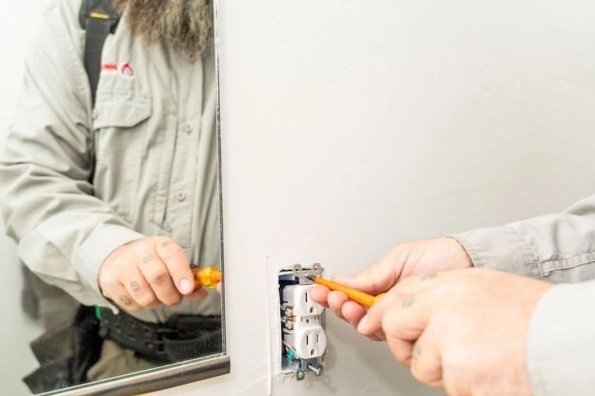 Troubleshooting Your GFCI Outlet: A Tucson Homeowner Guide