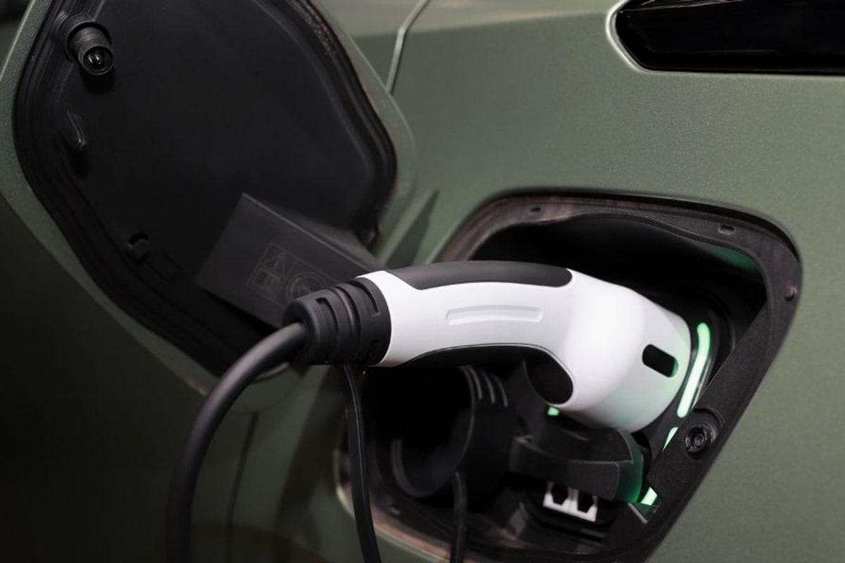 Home EV Charging Station Setup: Tips for Tucson Homeowners