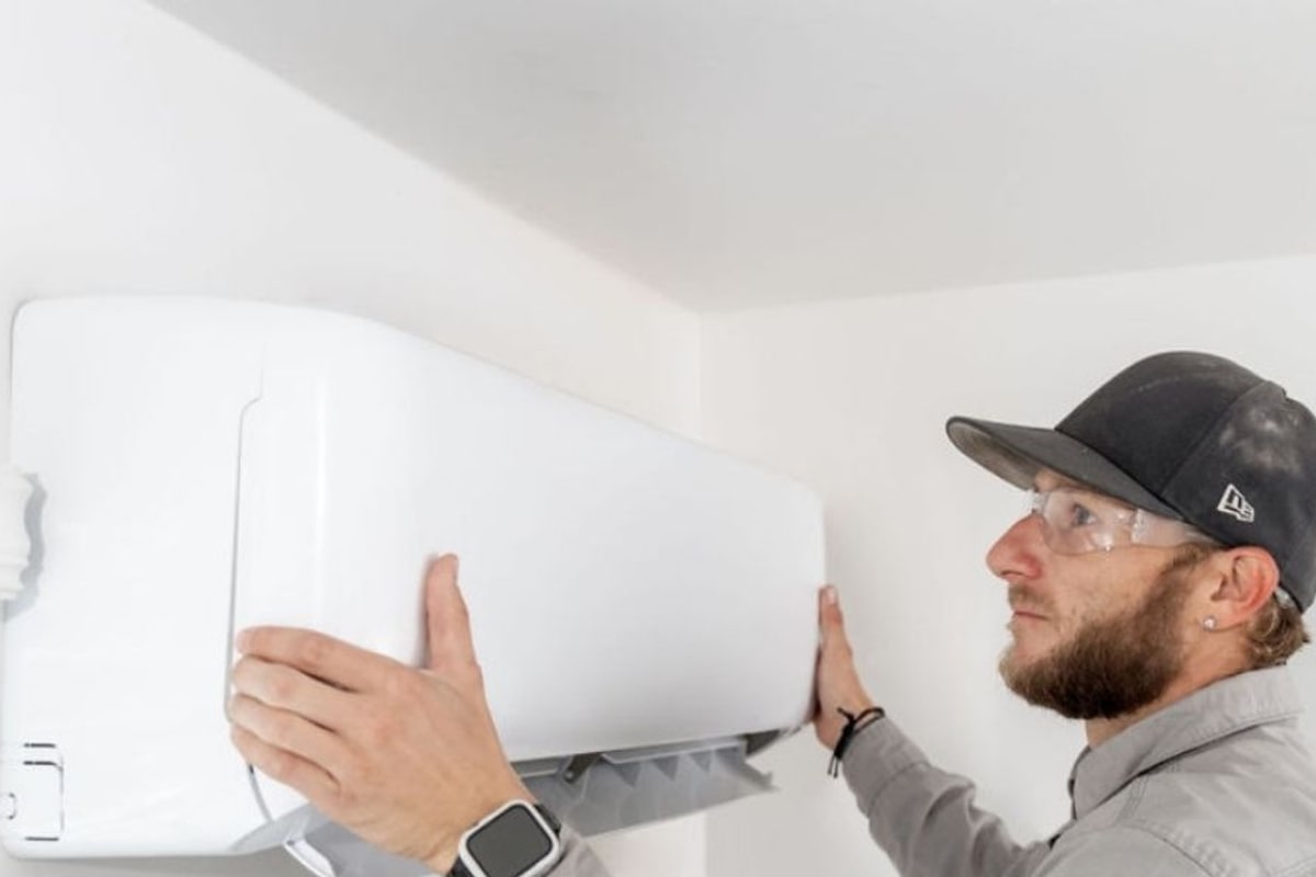 Mini Split vs. Central Air Conditioning: Which Is Best for Tucson Homes?