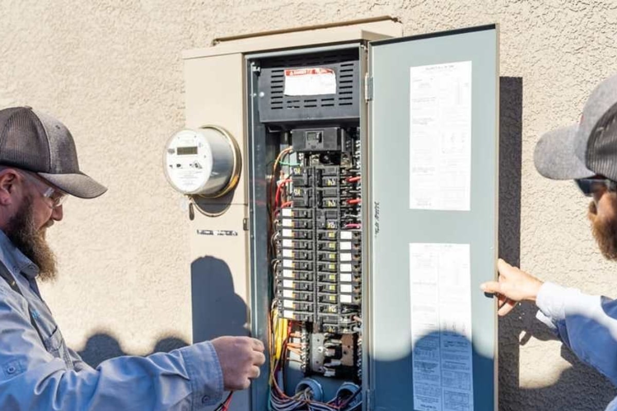 Whole House Surge Protector: Complete Guide