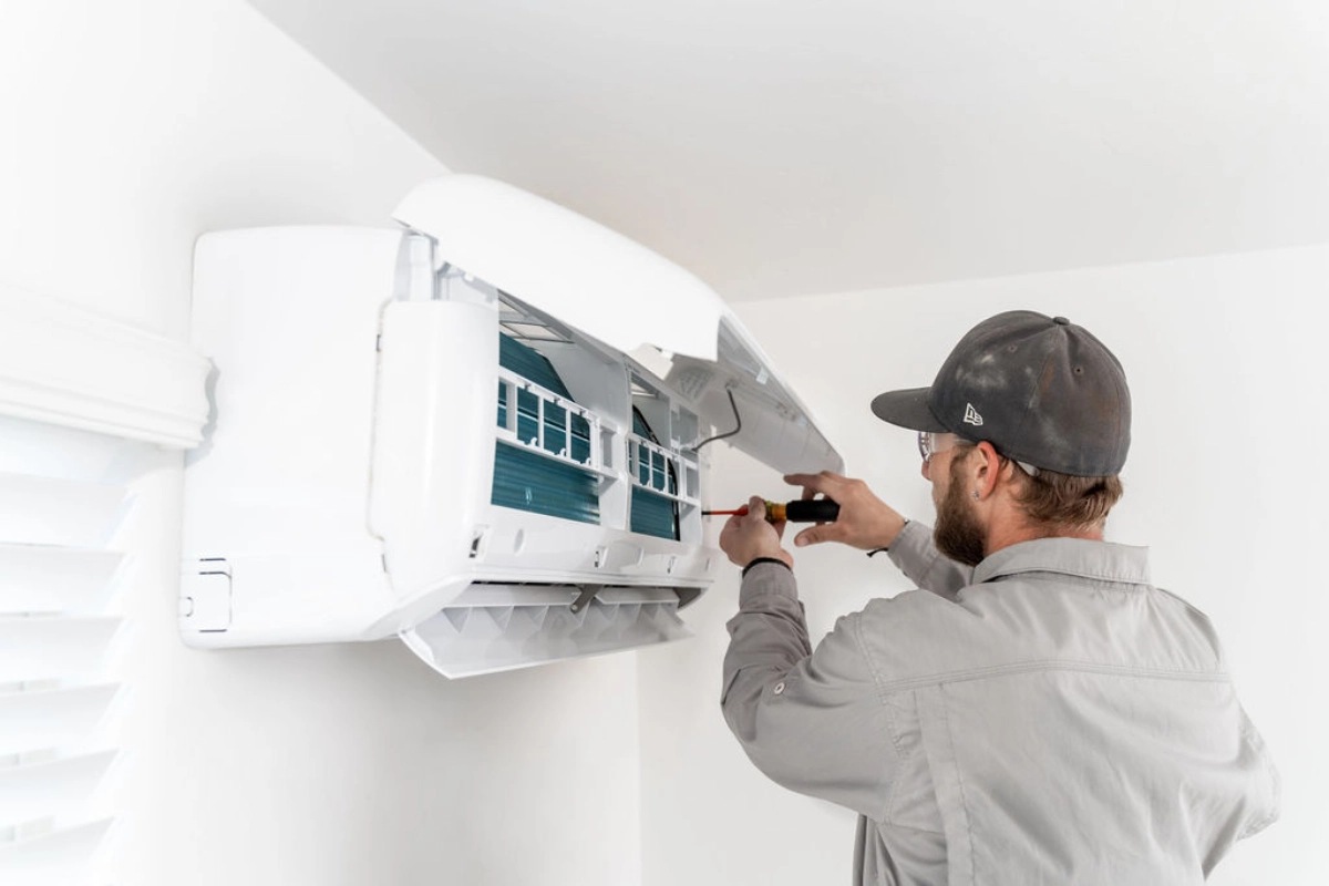 Done Rite Services technician commissioning a ductless mini split system