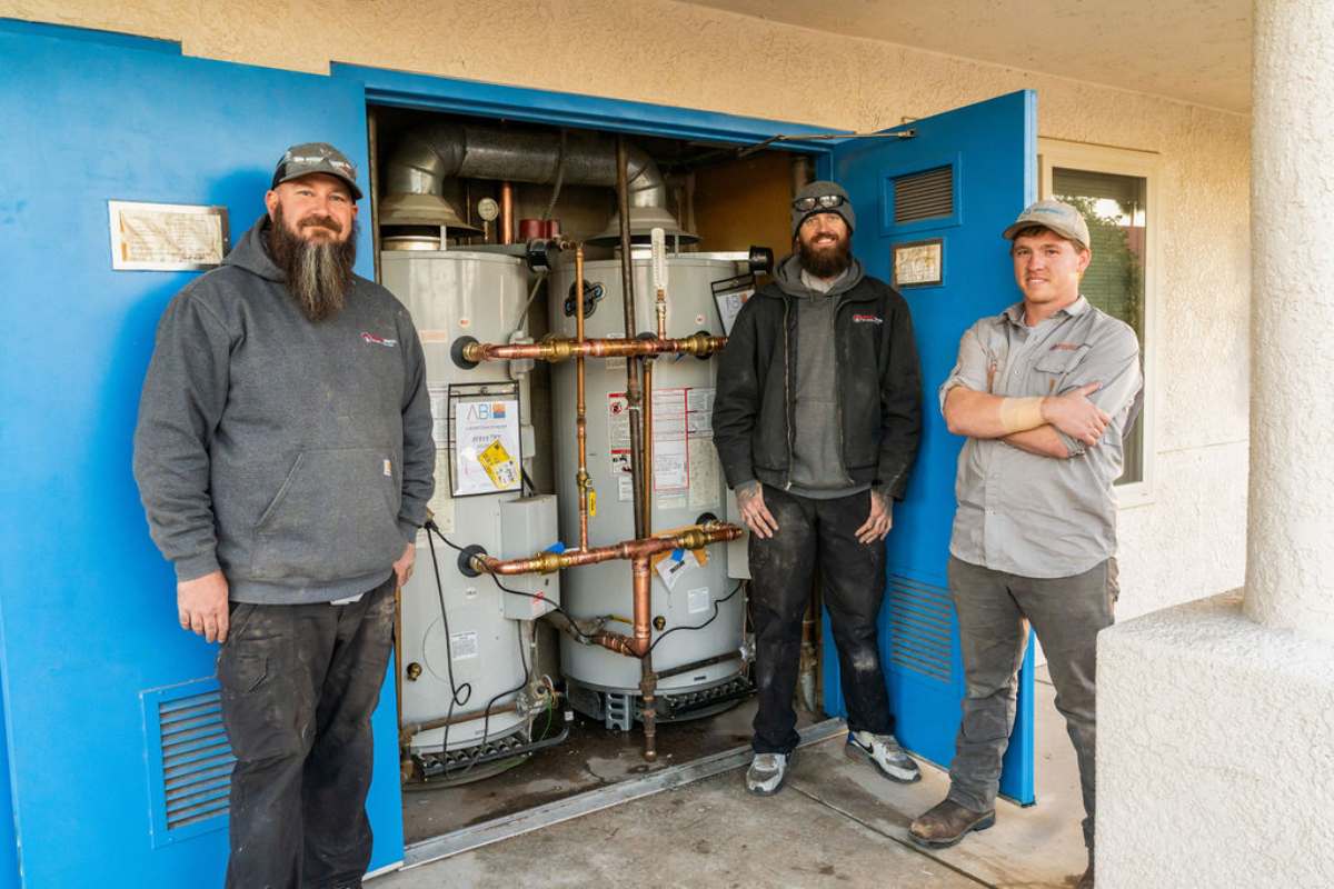 Water heater maintenance and tank flushing service